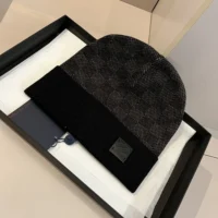 Louis Vuitton Unisex Néo Petit Damier Beanie-Black M77983 (1)