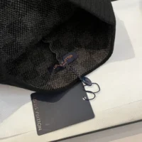 Louis Vuitton Unisex Néo Petit Damier Beanie-Black M77983 (1)