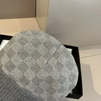 Louis Vuitton Unisex Néo Petit Damier Beanie-Grey M77985 (1)