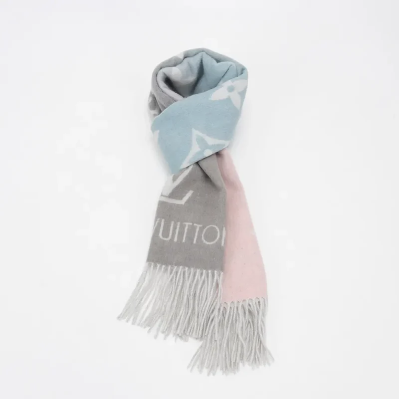 Louis Vuitton Unisex Reykjavik Gradient Scarf -Blue M70868