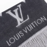 Louis Vuitton Unisex Reykjavik Gradient Scarf -Gray M76336 (1)