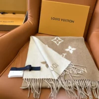 Louis Vuitton Unisex Reykjavik Scarf-Brown M76067 (1)