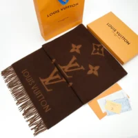 Louis Vuitton Unisex Reykjavik Scarf-Dark Brown M78125 (1)