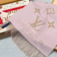 Louis Vuitton Unisex Reykjavik Scarf-Pink M78908 (1)