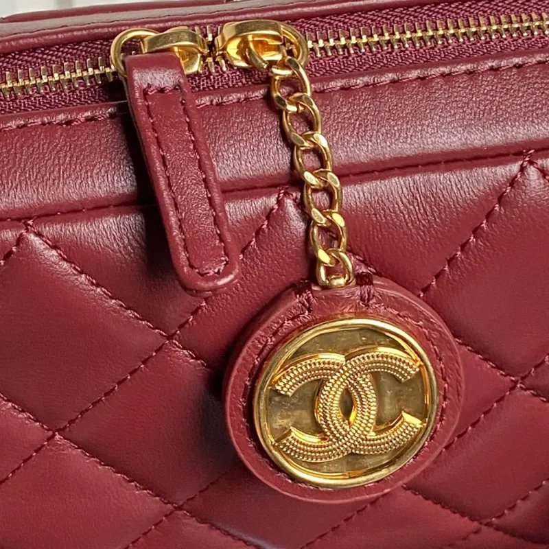 Chanel Women Classic 11.12 Handbag Grained Shiny Calfskin Gold-Tone Metal-White