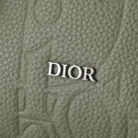 Dior Men Hit the Road Messenger Bag with Flap Khaki Dior Gravity Leather (1)