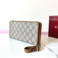 Gucci Women GG Emblem Zip Around Wallet 821207FAED09786 (1)