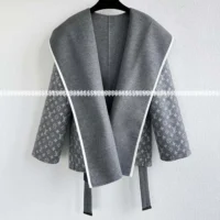 Louis Vuitton LV Women Reversible Signature Short Hooded Wrap Coat Grey-1AGNYG (1)