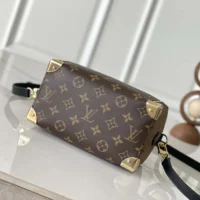 Louis Vuitton Women Cruise 2025 Speedy Trunk 20 M13146 (1)