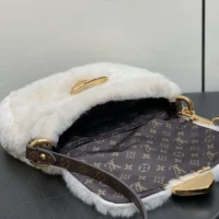 Louis Vuitton Women LV Ski Sunset M12097 (1)