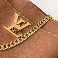 Louis Vuitton Women Lock and Walk-Brown M24165 (1)