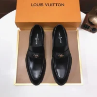 Louis Vuitton LV Men Louis Loafer Epi Calf Leather-Black