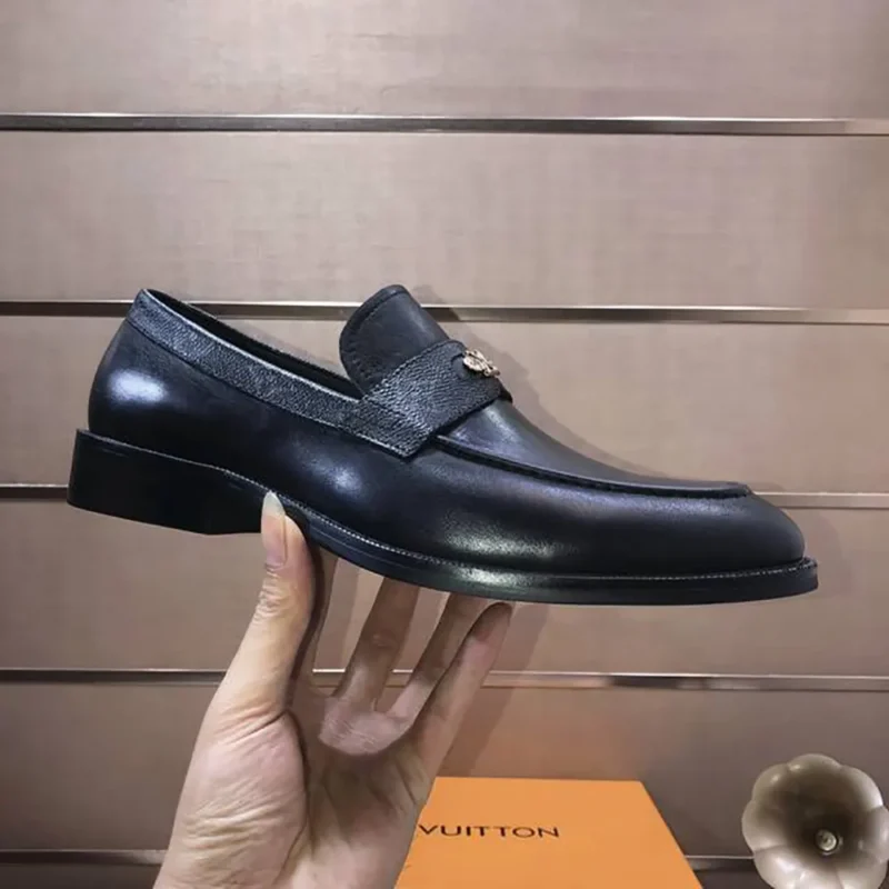 Louis Vuitton LV Men Louis Loafer Epi Calf Leather-Black