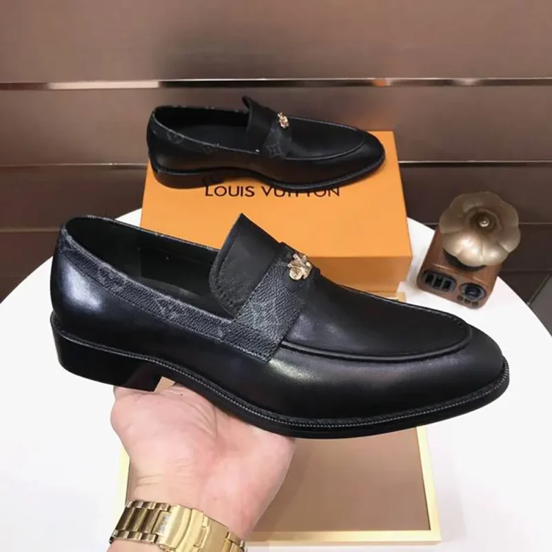 Louis Vuitton LV Men Louis Loafer Epi Calf Leather-Black