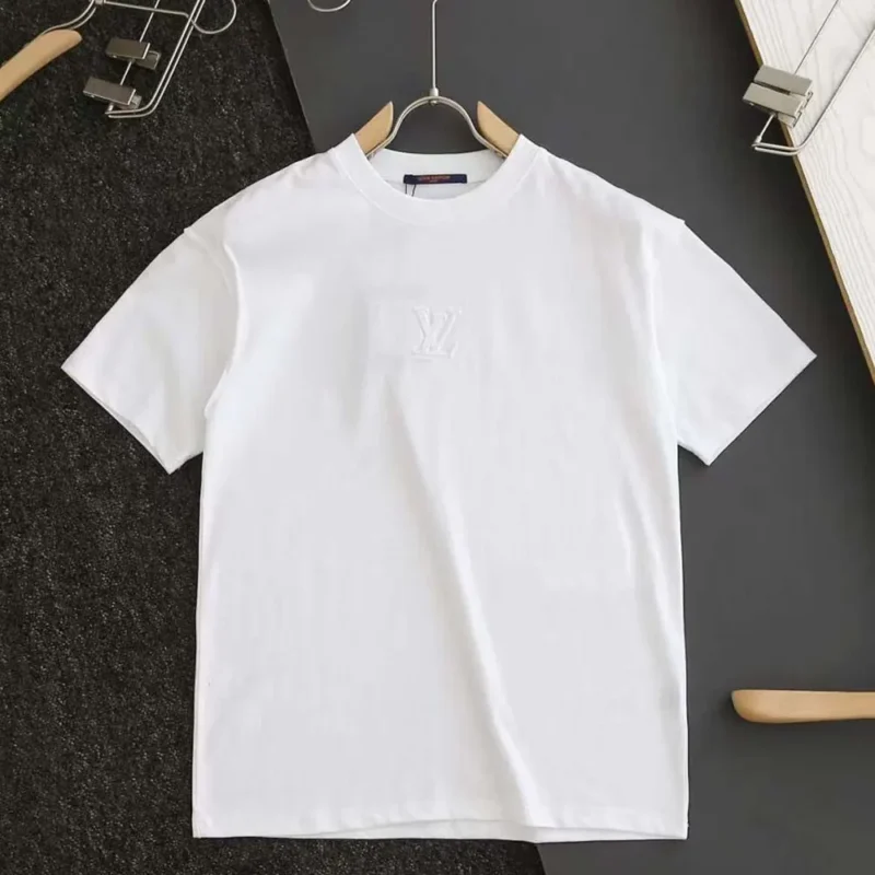 Louis Vuitton Men Embossed LV T-Shirt-White 1AA5E0