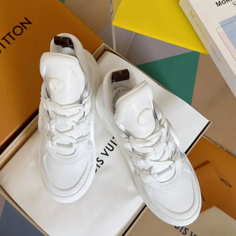 Louis Vuitton Women LV Archlight Sneaker 1ADBUH