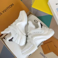 Louis Vuitton Women LV Archlight Sneaker 1ADBUH (1)