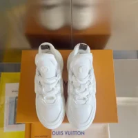 Louis Vuitton Women LV Archlight Sneaker 1ADBUH (1)