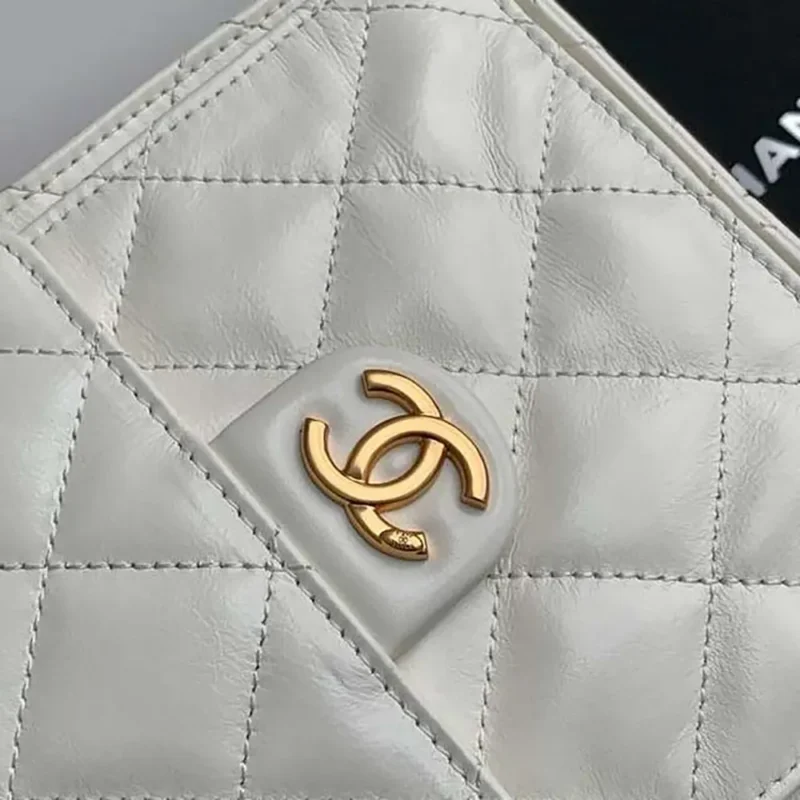 Chanel Women 25 Hobo Bag Calfskin Gold Tone Metal-White