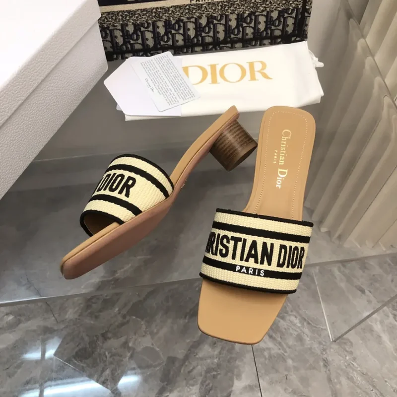 Dior Women Dway Heeled Slide Natural Raffia and Black Embroidered Cotton