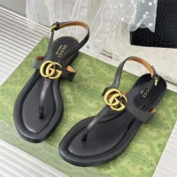 Gucci Women GG Thong Anklet Flat Leather Sandals-Black (1)