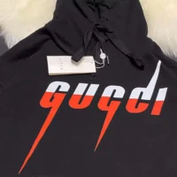 Gucci Men Black Cotton Sweatshirt With Gucci Blade Print (1)