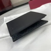 Gucci Unisex GG Emblem Bi Fold Embossed Wallet-Black (1)