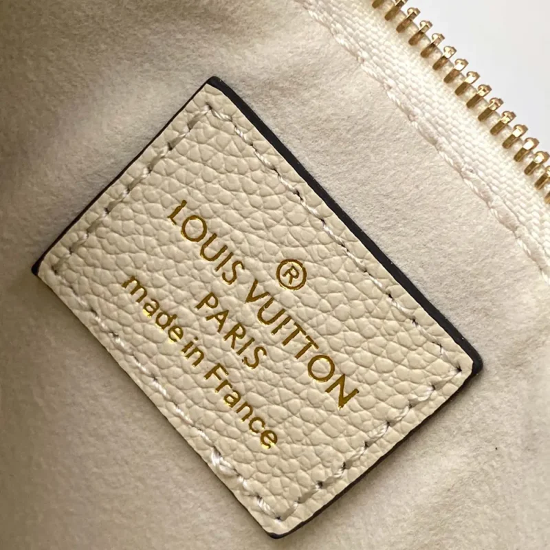 Louis Vuitton LV Women LV Bundle in Cowhide Leather-White M25452
