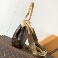 Louis Vuitton LV Women Looping in Cowhide-leather Trim M12939 (1)