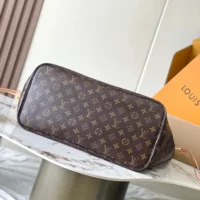 Louis Vuitton LV Women Neverfull Bandoulière Inside Out GM M11948 (1)