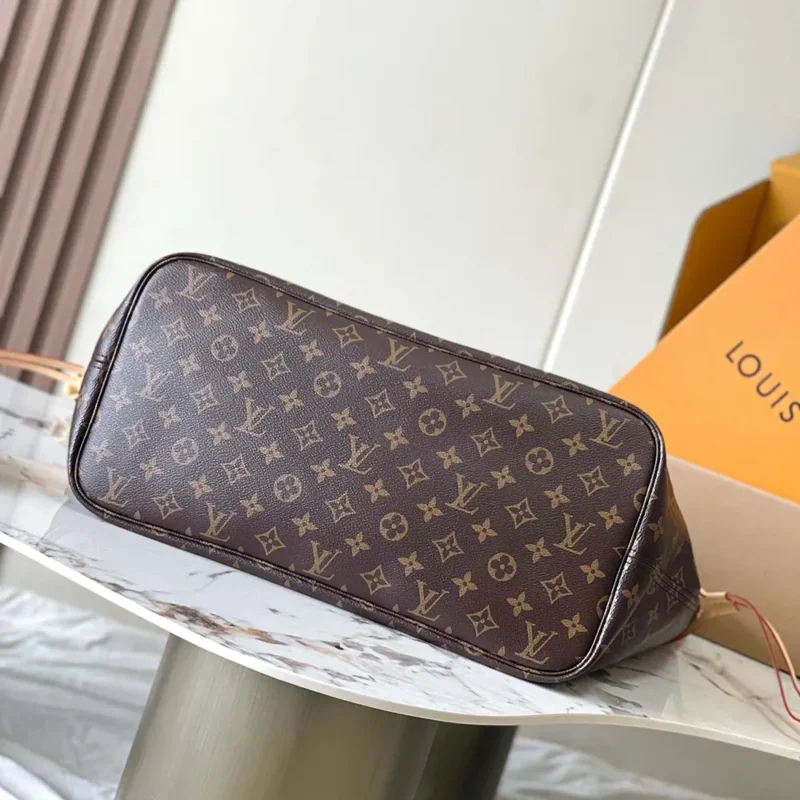 Louis Vuitton LV Women Neverfull Bandoulière Inside Out GM M11948