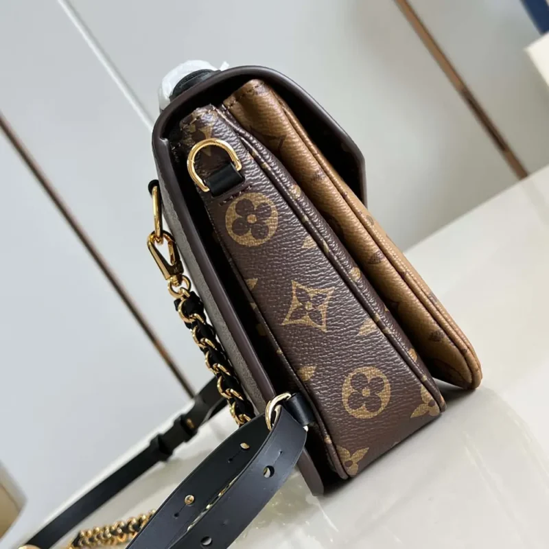 Louis Vuitton LV Women Pochette Métis Backpack M11941